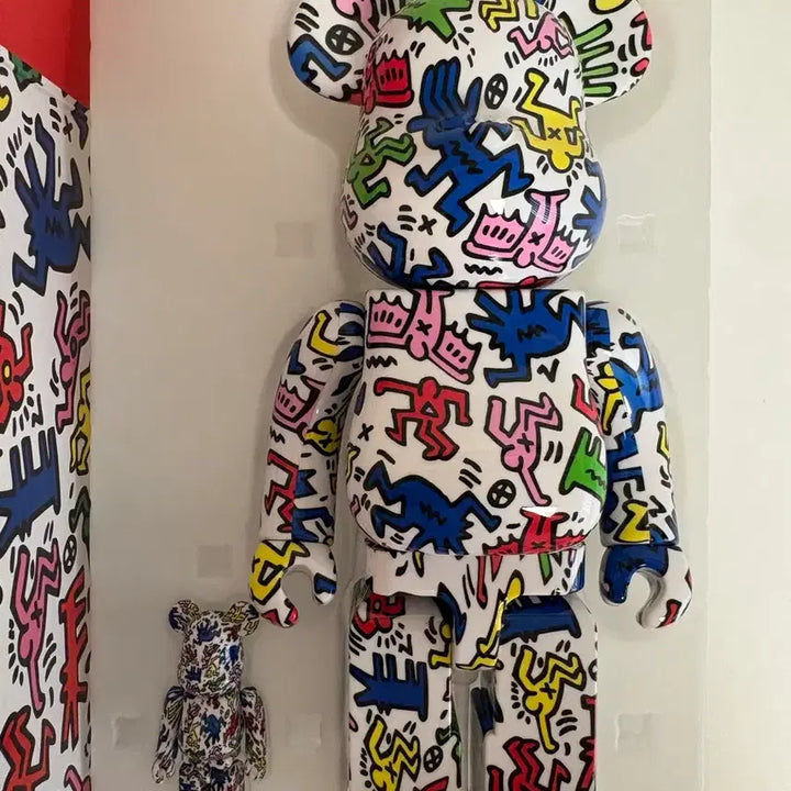 [BUNJANG] Bearbrick Keith Haring 100% &amp; 400% Set Multi / 베어브릭 키스 해링 100% &amp; 400% 세트 멀티