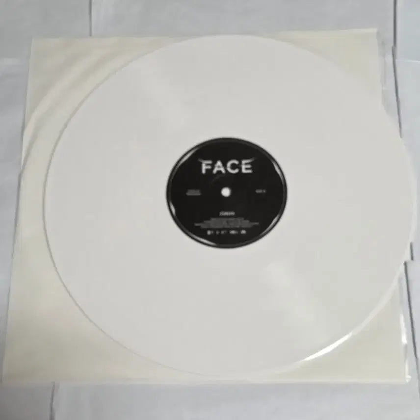 [BUNJANG] BTS Jimin FACE Color Vinyl LP / [LP] 지민(방탄소년단) - FACE [컬러 LP] 엘피 LP 바이닐