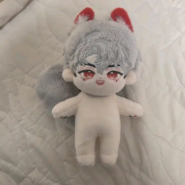 [BUNJANG] PLAVE Eunho Plush Doll / 플레이브 빵끗 은호 인형