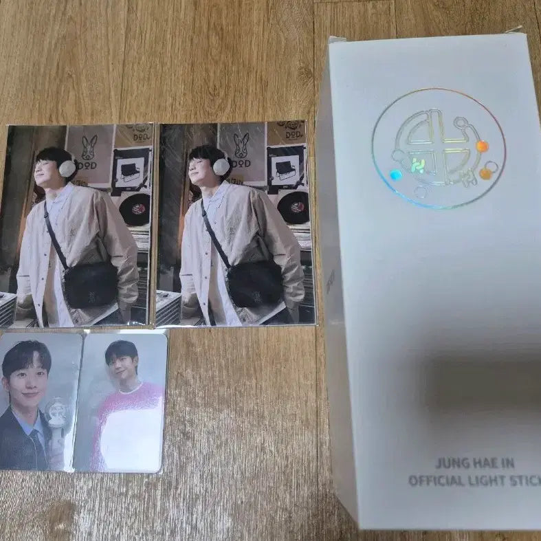 [BUNJANG] Jung Hae In Support Rod, Photocard, Postcard Bundle Set / 탈덕 / 급전 / 급처 정해인 응원봉, 포카, 엽서 일괄