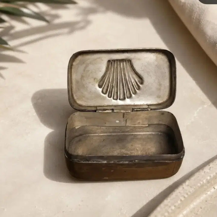 [BUNJANG] Vintage Seashell Motif Gilded Brass Mini Trinket Box / 빈티지 조개 문양 금색 미니 트링켓 브라스