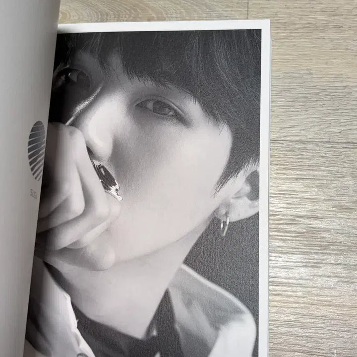 [BUNJANG] BTS THE WINGS TOUR Photobook / BTS 방탄소년단  THE WINGS TOUR 포토북