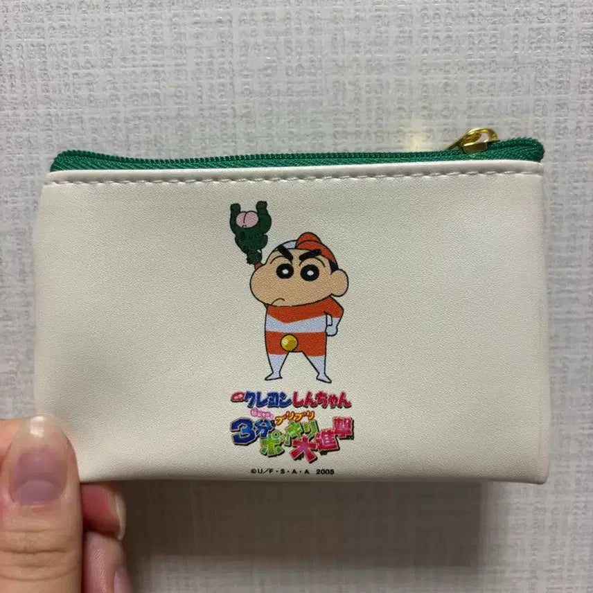 [BUNJANG] Crayon Shin-chan Movie Series Mini Flat Pouch (Operation 3 Minutes) / 짱구는 못말려 극장판 시리즈 미니 플랫 파우치(3분 대작전)