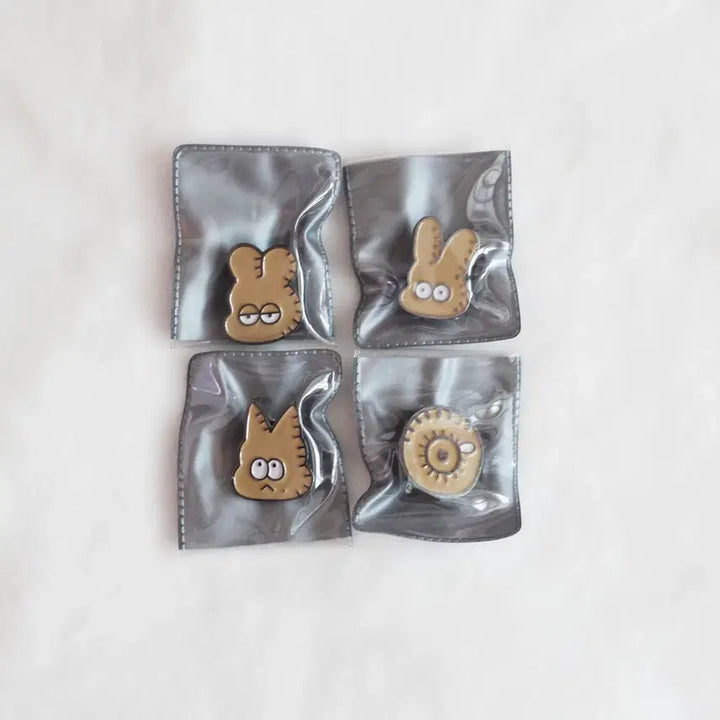 [BUNJANG] Bambi Artist 3737 Tumblbug Metal Badge 4-Piece Set (Sealed) / [미개봉] 3737 밤비 작가 텀블벅 금속뱃지 4종 세트