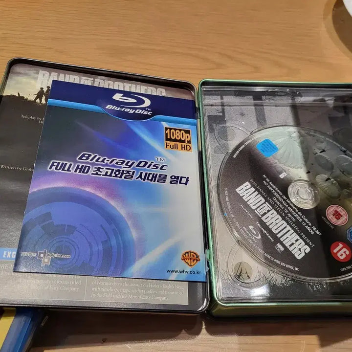 [BUNJANG] Band of Brothers Blu-ray Limited Edition Tin Case / 밴드오브브라더스 블루레이 (정발, 틴케이스, 상태 극상)