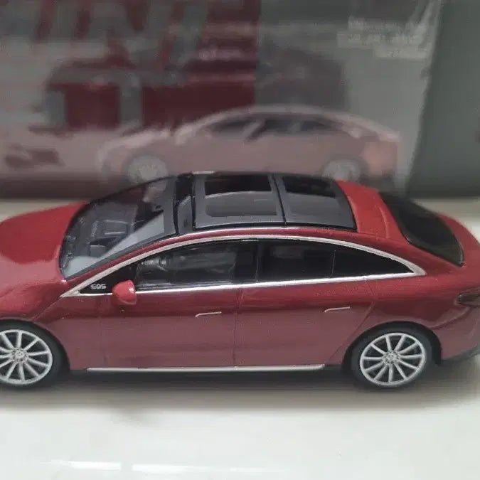 [BUNJANG] MininiGT 970 Mercedes-Benz EQS (Opened) / 미니지티 970 벤츠 EQS
