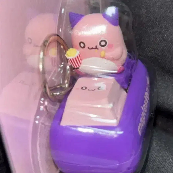 [BUNJANG] MapleStory Pink Bean Keycap Keychain + Pink Bean Action Ballpoint Pen Set / (2종세트) 메이플스토리 핑크빈 키캡 키링 + 핑크빈 볼펜 액션볼펜 에오스