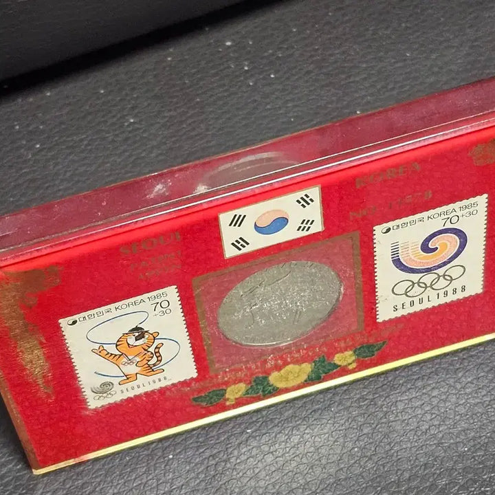 [BUNJANG] 1988 Seoul Olympics Commemorative Stamp and Coin Set / 88 서울 올림픽 기념 우표 및 주화 세트