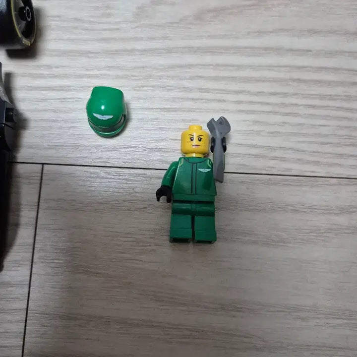 [BUNJANG] LEGO 77245 Aston Martin F1 Racing Car / 레고 77245 애스턴 마틴 F1 레이싱카