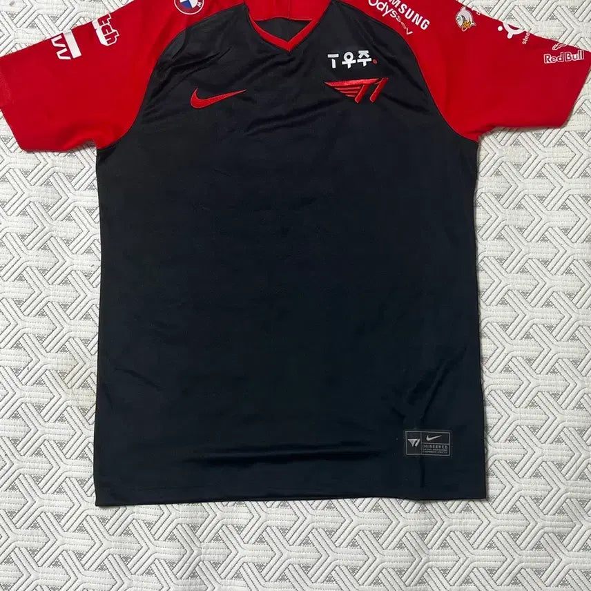 [BUNJANG] T1 Zeus 2022 Uniform M Size / 2022 t1 제우스 유니폼