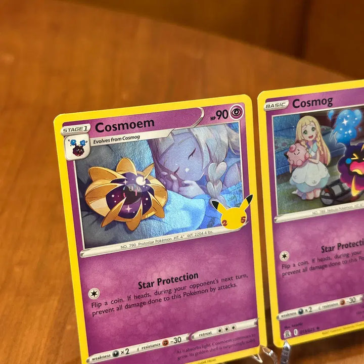 [BUNJANG] Pokemon 25th Anniversary Lillie Set Hologram (Cosmog &amp; Cosmoem &amp; Solgaleo) North America Version / (영판) 북미 25주년 릴리에 세트 홀로그램 (코스모그 &amp; 코스모움 &amp; 솔가레오)