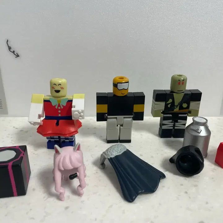 [BUNJANG] Roblox Figures Bundle Set / 로블록스 피규어 일괄