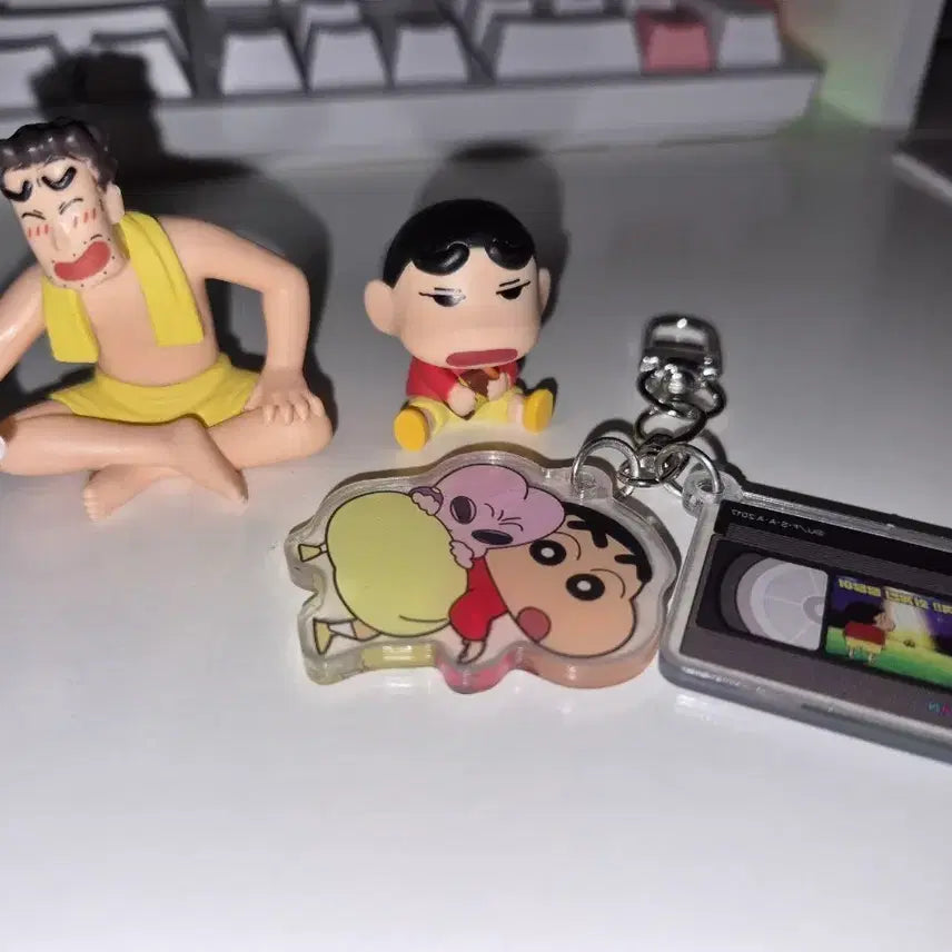 [BUNJANG] Crayon Shin-chan Figure Keyring Set - Shin-chan &amp; Hiroshi / 짱구는못말려 피규어 키링 세트 - 짱구&amp;신형만