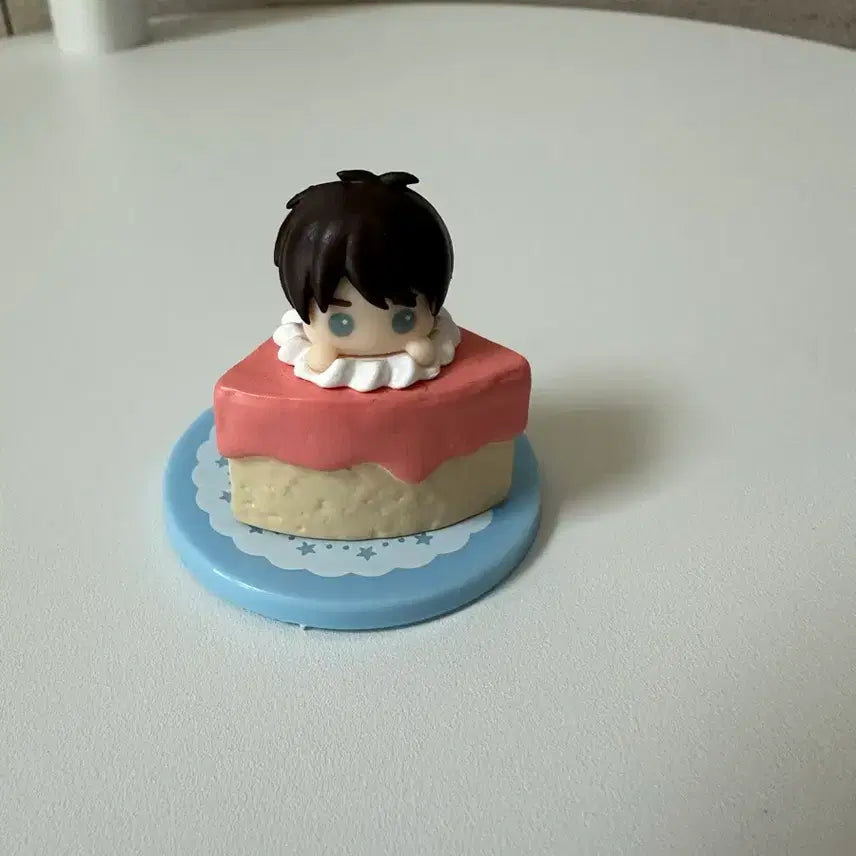 [BUNJANG] Attack on Titan Eren &amp; Erwin Puchibasu Style Figures Bundle Set / 진격의거인 진격거 에렌 엘빈 푸치바스 일괄