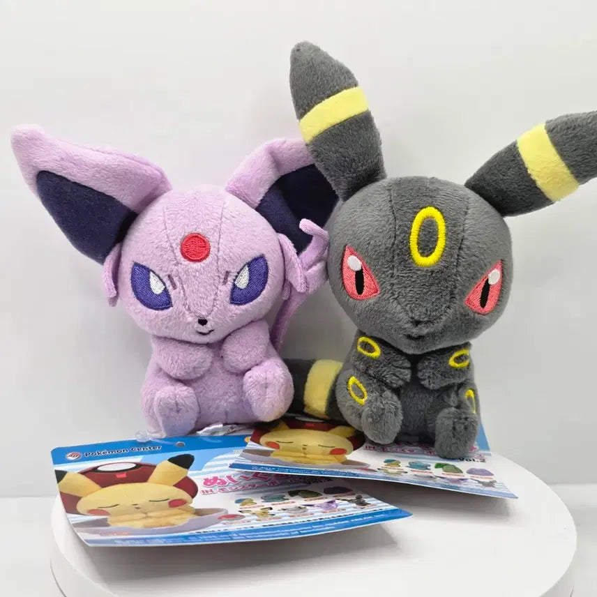 [BUNJANG] Pokemon Monster Ball Mini Plush Blacky / 포켓몬스터 미니 봉제인형 in 몬스터볼 2탄 블래키 판매합니다