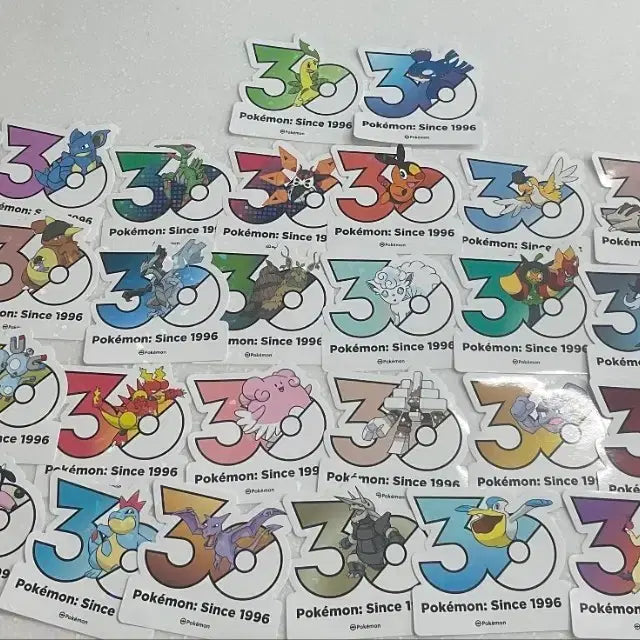 [BUNJANG] Pokemon 30th Anniversary Sticker Set / 포켓몬 30주년 기념 스티커 알로라 식스테일 오거폰 블랙큐레무 스이쿤 히스이 대검귀 판매