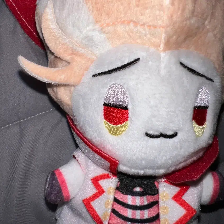 [BUNJANG] Hazbin Hotel Lucifer Ikebukuro Pop-up GPS Plush Doll / 해즈빈 호텔 루시퍼 이케부쿠로 팝업 GPS 누이구루미 인형