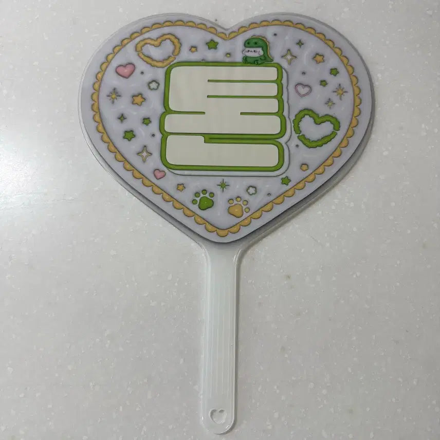 [BUNJANG] RIIZE Anton Dinosaur Heart Watch / 라이즈 앤톤 공룡 하트우치와 판매