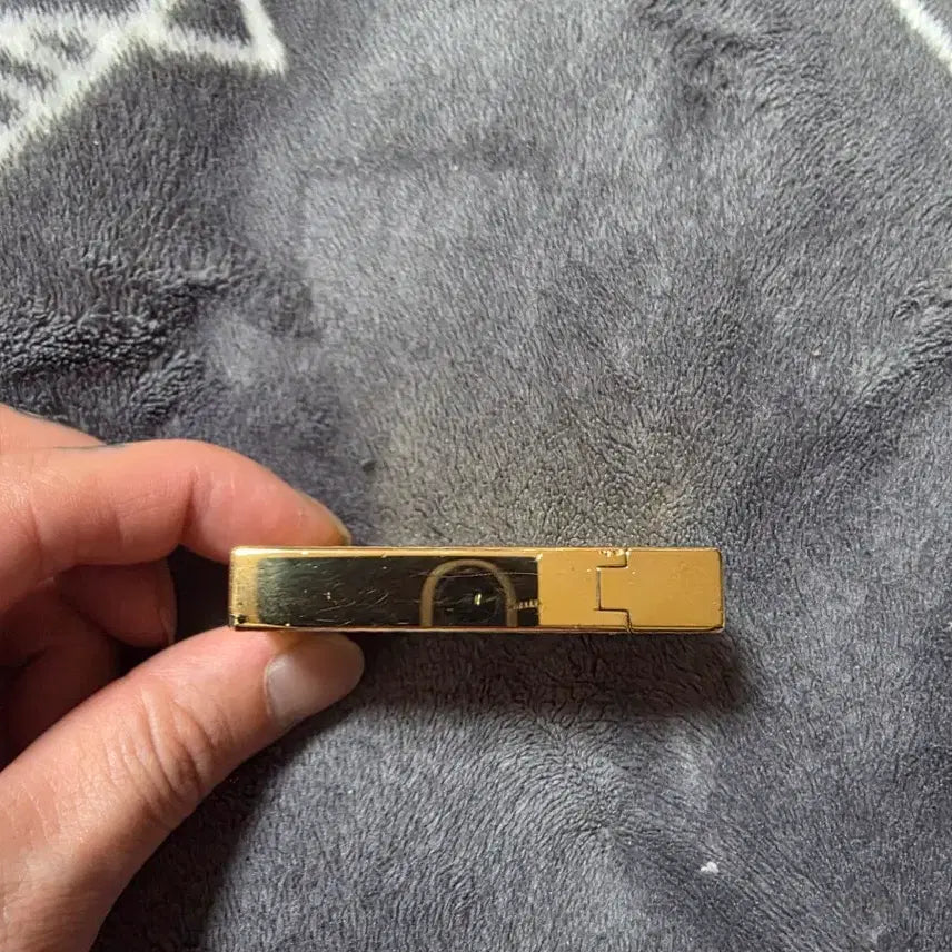 [BUNJANG] S.T. Dupont Lighter Gold Tone Pattern / 듀퐁 라이터 금장 패턴