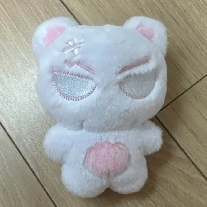 [BUNJANG]  &amp;TEAM Nicholas Ichigo Nyan Plush White / 앤팀 니콜라스 이치고냥 인형 흰색 흰 화이트