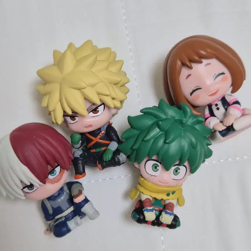 [BUNJANG] My Hero Academia Swear Set Figure Gacha Set (4 Types: Deku, Bakugo, Todoroki, Uraraka) / 히로아카 스와라세타이 피규어 가챠 4종 (미도리야 바쿠고 토도로키 우라라카)