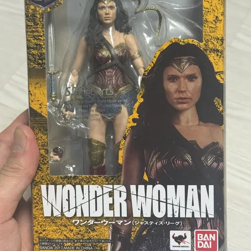 [BUNJANG] SHF Wonder Woman Action Figure / SHF 원더우먼 액션 피규어