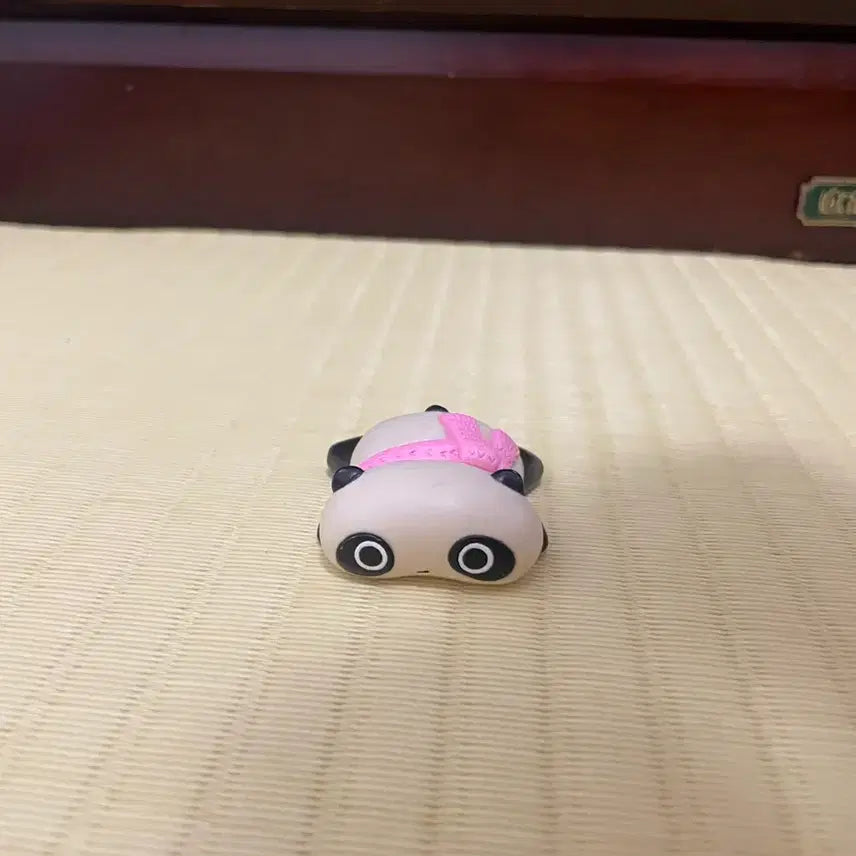 [BUNJANG] Taerae Panda Figure Pink Scarf Vintage / 타래팬더 피규어