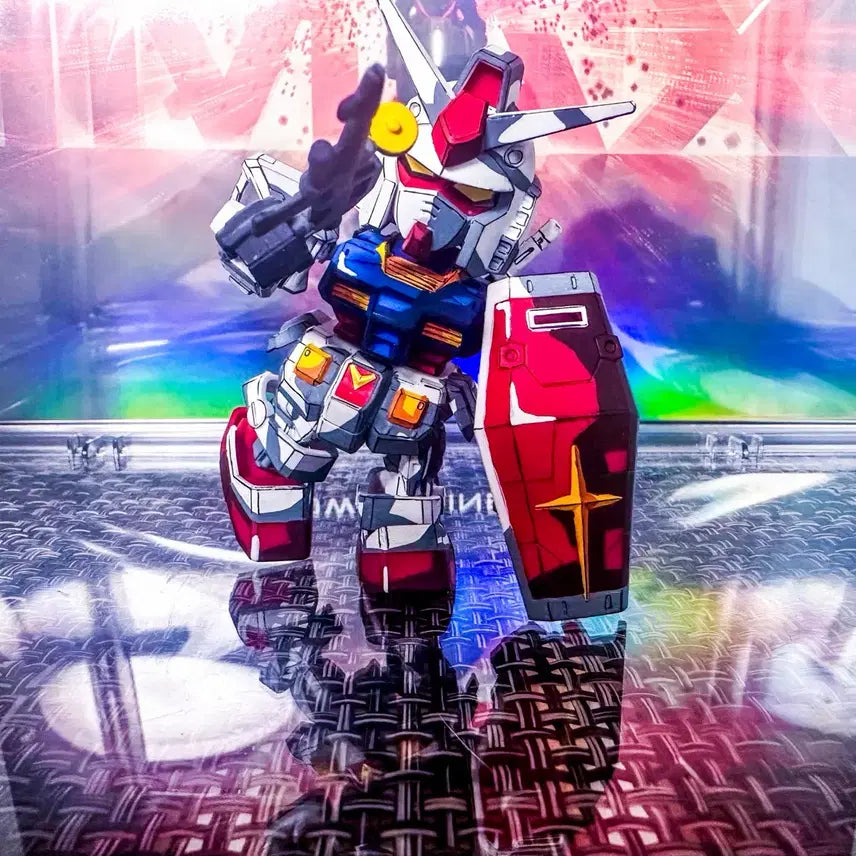 [BUNJANG] SD RX-78-2 Gundam Repaint 2D Anime Style Custom One-off Art Piece / 리페인트 건담 프라모델 RX-78-2 리페인팅 2D 애니 도색 리페인트전시관 이차원 채색 도장 커스텀 원오프 백색의 악마 망가디멘션 추가제작x SD건담 시리즈 초기 전시 작품
