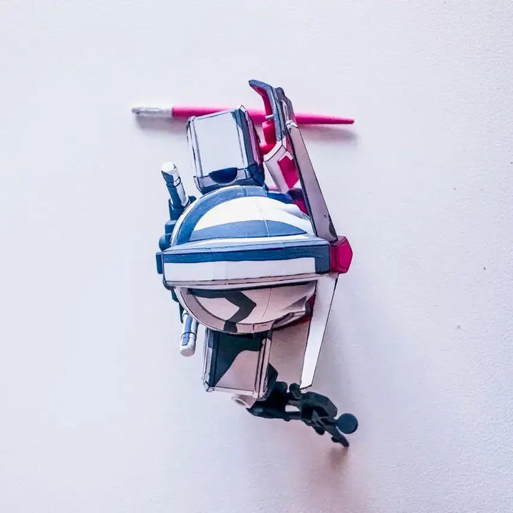 [BUNJANG] SD RX-78-2 Gundam Repaint 2D Anime Style Custom One-off Art Piece / 리페인트 건담 프라모델 RX-78-2 리페인팅 2D 애니 도색 리페인트전시관 이차원 채색 도장 커스텀 원오프 백색의 악마 망가디멘션 추가제작x SD건담 시리즈 초기 전시 작품