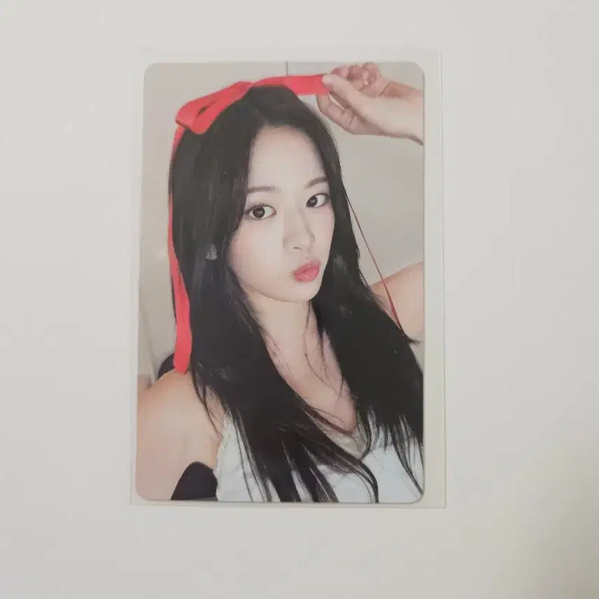 [BUNJANG] IVE Yujin Soundwave Lucky Draw Photocard / 현물.아이브 유진 사운드웨이브 사웨 럭키드로우 럭드 리바이브 포카 포토카드