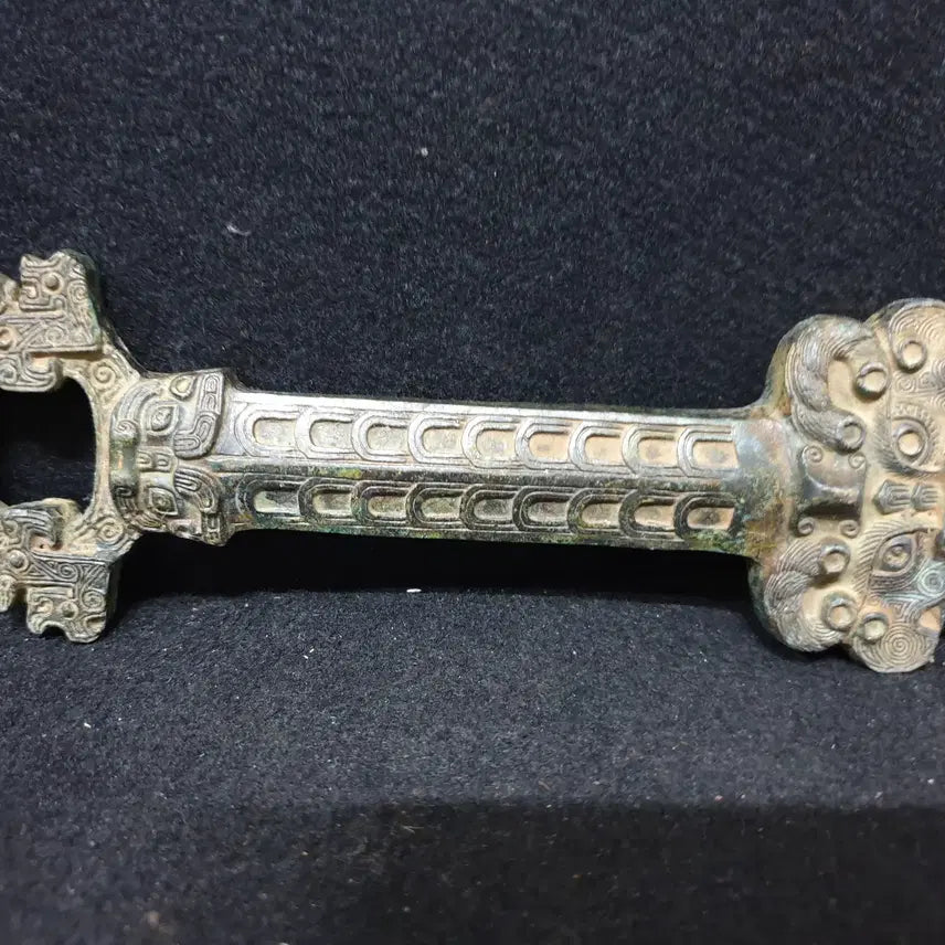 [BUNJANG] Spring and Autumn Period Bronze Sword (Excavated) / (수원만물)출토 춘추시기 청동 검