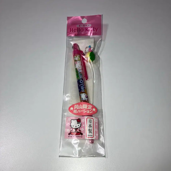 [BUNJANG] Hello Kitty Strap Ballpoint Pen - Peach / 키티스트랩 킽스 볼펜 복숭아 오카야마