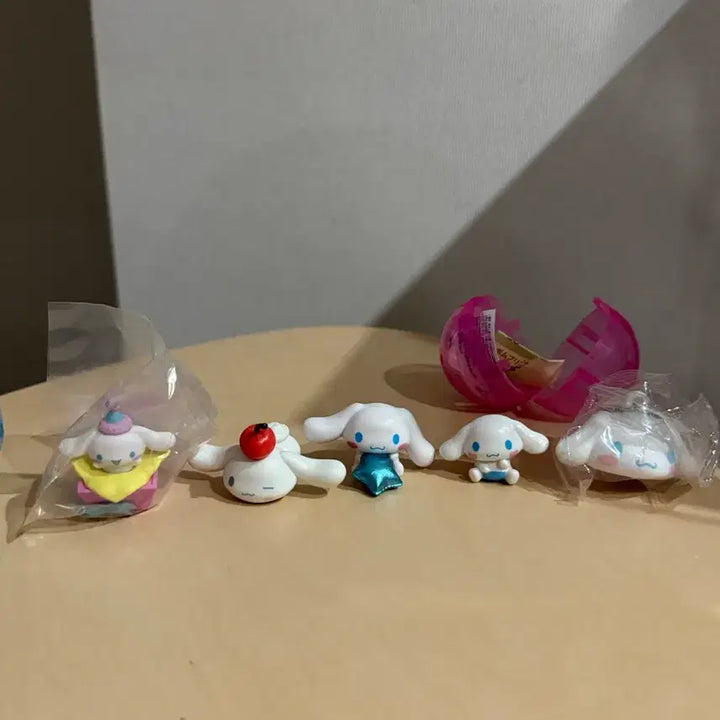 [BUNJANG] Cinnamoroll Gacha Figure Set (5 Types) / 시나모롤 가챠 피규어 5종