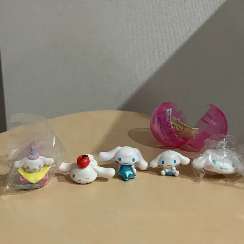 [BUNJANG] Cinnamoroll Gacha Figure Set (5 Types) / 시나모롤 가챠 피규어 5종
