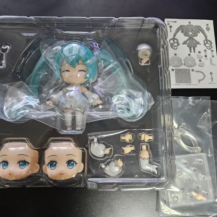 [BUNJANG] Good Smile Company Vocaloid Hatsune Miku Happy Birthday 16th Anniversary Nendoroid / 넨도로이드 2222 하츠네미쿠 해피버스데이 생일 16주년 넨도 팝니다