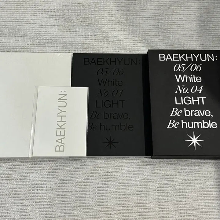 [BUNJANG] Baekhyun Official Photobook with Flipbook Bonus / 백현 공식 포토북 (+ 플립북 증정)