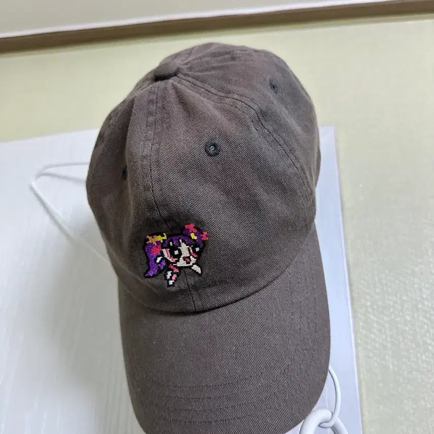 [BUNJANG] NewJeans x LINE FRIENDS Powerpuff Girls Hanni Baseball Cap / 뉴진스 라인프렌즈 파워퍼프걸 볼캡 (하니)