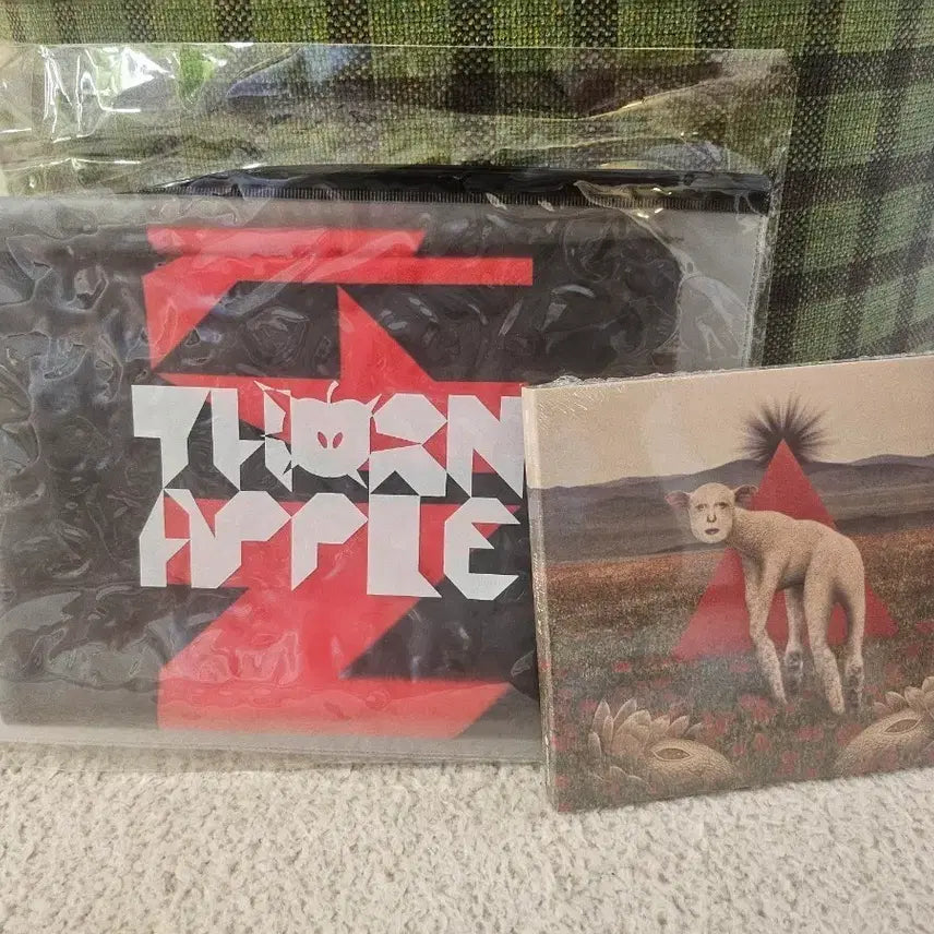 [BUNJANG] Thornapple Animal Limited Edition CD &amp; Slogan Set / 쏜애플 동물한정반cd 슬로건