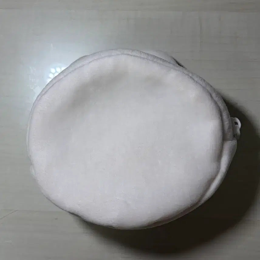 [BUNJANG] Over Action Rabbit Face Pouch / 오버액션토끼 얼굴 파우치 오액토