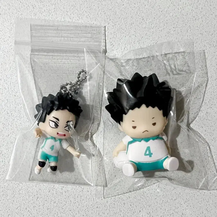 [BUNJANG] Haikyuu!! Seijo Aobajosai Hajime Iwaizumi Chibi Figure Gacha Keychain Set / 하이큐 세이죠 아오바죠사이 이와이즈미 하지메 데포피그 데포르메 챠비챠비 가챠 키링 피규어 일괄