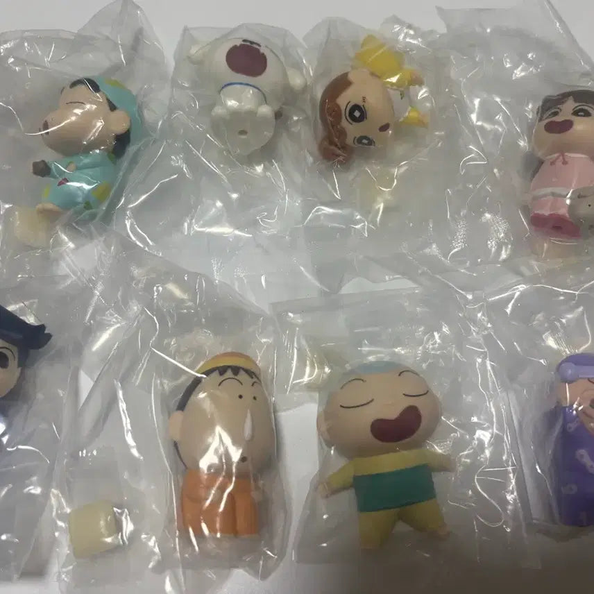 [BUNJANG] Bandai Crayon Shin-chan Friends Figure Set - Series 4 (8 Types) / 반다이 크레용신짱 짱구 프렌즈 피규어 4탄 8종 풀세트