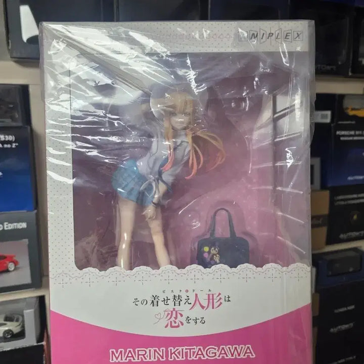 [BUNJANG] Aniplex 1/7 Scale My Dress-Up Darling Marin Kitagawa School Uniform Figure + Collaboration Cafe Exclusive Acrylic / 1/7 스케일 애니플렉스 비스크돌 마린 교복 피규어 + 콜라보카페 특전 아크릴  판매합니다.
