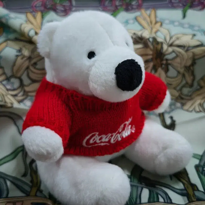 [BUNJANG] Coca-Cola Polar Bear Plush Toy / 코카콜라 폴라베어 곰인형