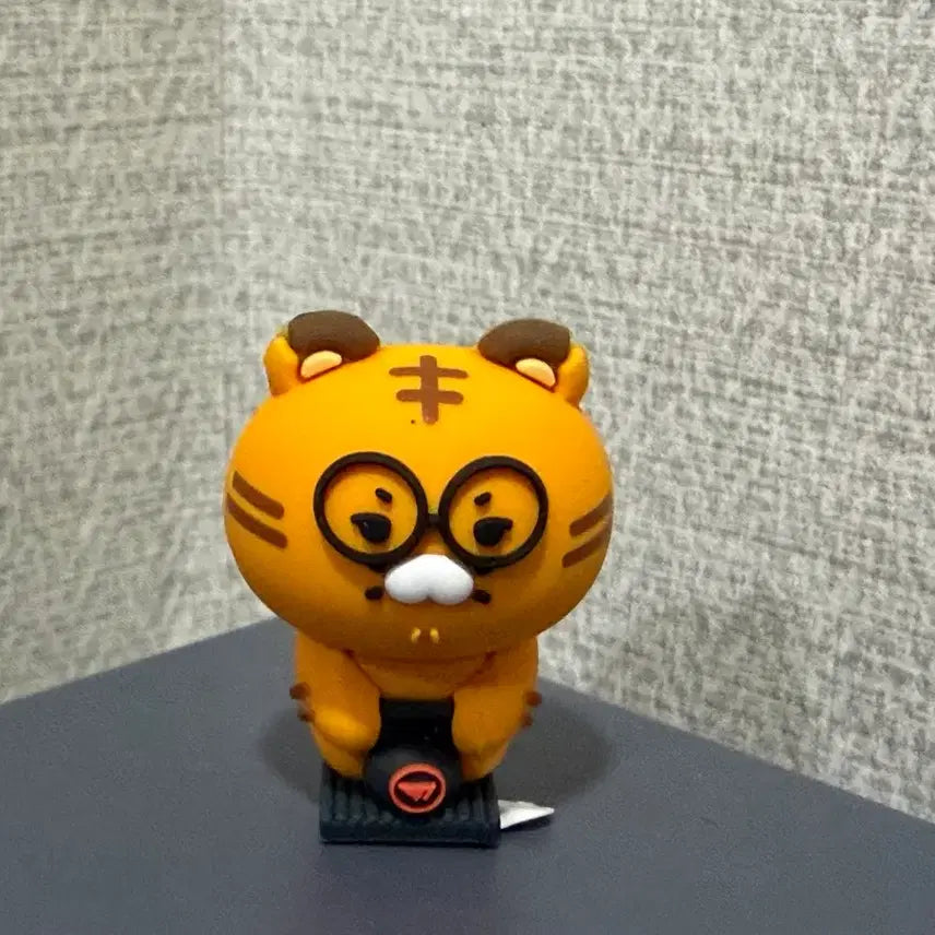 [BUNJANG] T1 x Kakao Friends Owner Mini Figure / T1X카카오프렌즈 오너 미니 피규어