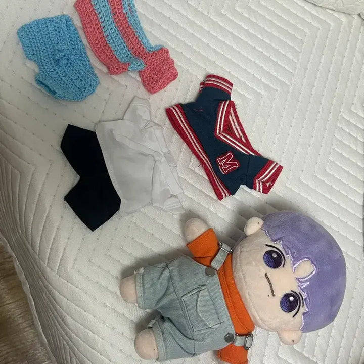[BUNJANG] AB6IX Lee Daehwi Doll / 이대휘 인형 에이비식스 ab6ix 워너원