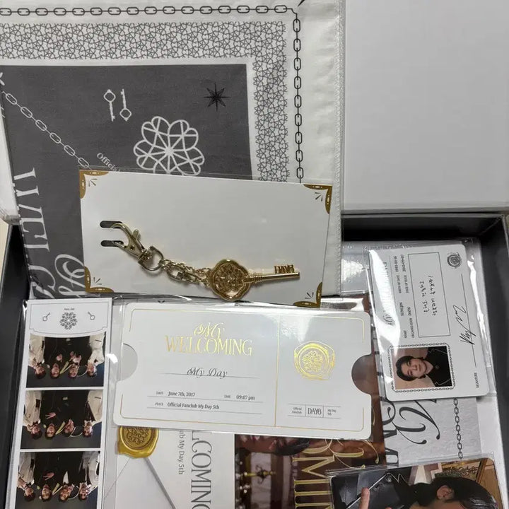 [BUNJANG] Day6 My Day 5th Fanclub Kit &amp; Day6 Pouch Bundle / 데이식스 마이데이 5기 팬클럽 키트 &amp; 데이시스 파우치