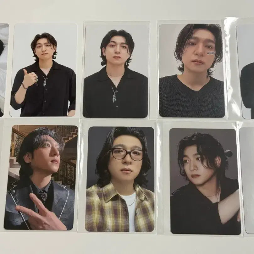 [BUNJANG] Day6 Sungjin Official Photocard Set (20 pcs) + Sealed Solo Album Postcard Version / 데이식스 성진 공식 포카 20장+솔로 앨범 30 포스트카드 버전