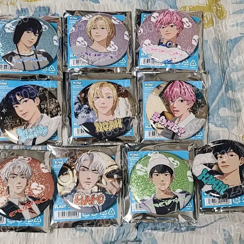 [BUNJANG] PLAVE Kakurenbo Trading Can Badge Set / 플레이브 카쿠렌보 트레이딩 캔뱃지 10종