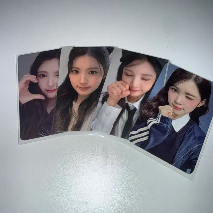 [BUNJANG] AINA Bundle Set Photocard / 에이나 포카 4장 일괄
