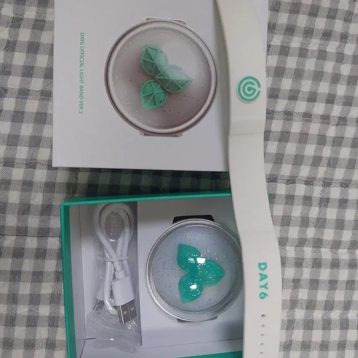[BUNJANG] DAY6 Madewatch 3 Support Rod / 데이식스 응원봉 마데워치 3